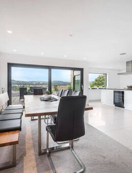 Exklusive Penthouse-Wohnung mit umlaufender Terrasse und hochwertiger Ausstattung - Möckmühl