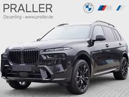 BMW X7, xDrive40i M Sport Pro SkyLounge Massage Sitzbelüftung Carbon, Jahr 2022 - Deuerling