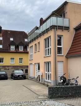 Komfortables Wohnen im Grünen und doch Stadtnah - 3-Zimmer-Wohnung mit Dachterrasse - Jena