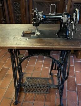 Adler Antike Nähmaschine Rarität - Brüggen (Burggemeinde)