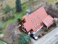 Grandiose Aussicht - Zweifamilienhaus mit großzügigem Grundstück - Ostrau