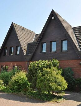 Großzügiges Wohnhaus mit 2 Garagen provisionsfrei - Duisburg