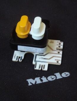 Original Miele Tastensatz Ein & Aus, Miele T.Nr. 4765260 für Miele Trockner - Leverkusen Zentrum