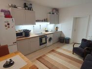 Studenten-WG gesucht!! Helle 3 Zimmer Wohnung mit großer Küche - Dortmund