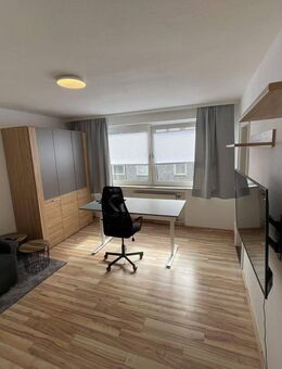 Ideal für RWE Mitarbeiter: Frisch sanierte und vollmöblierte 1 Zimmerwohnung am RWE-Campus - Essen