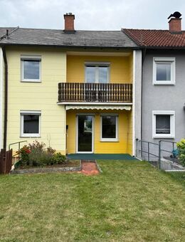 Klein aber fein - leerstehendes Reihenmittelhaus in ruhiger Siedlung in Weiden - Hammerweg - Weiden (Oberpfalz)