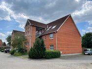 Gemütliche Zwei-Zimmer-Dachgeschoss-Wohnung zu verkaufen - Schwerin