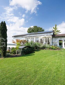 ENGEL & VÖLKERS - Exklusives Anwesen mit Gartenidyll - Stil trifft Großzügigkeit - Ebersberg