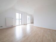 Schöne Dachgeschosswohnung mit Balkon - Asbach-Bäumenheim