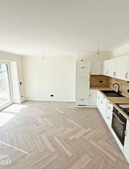 "Schmidl Villa": 2,5-Zimmer-Whg-Hochparterre im sanierten Altbau mit EBK u. Carport in zentraler Lage am Sulzpark - Beilngries