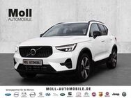 Volvo XC40 Plus Dark Recharge Plug-In Hybrid 2WD T5 Twin Engine EU6d StandHZG Navi digitales Cockpit - Aachen