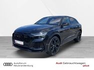 Audi RSQ8, 4.0 TFSI quattro H, Jahr 2020 - Neubrandenburg