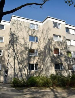 Charmante 3-Zimmer-Wohnung mit einer Loggia // 7.OG Wohnung 1 - Wolfsburg