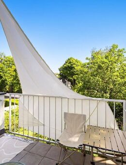 Gehobene Dachgeschosswohnung nahe Forstenrieder Park - München