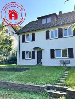 Charmantes Einfamilienwohnhaus mit attraktivem, großen Gartengrundstück in Wertheim-Hofgarten - Wertheim