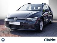 VW Golf Variant, 1.5 Golf VIII eTSI Life SiHz, Jahr 2023 - Erfurt