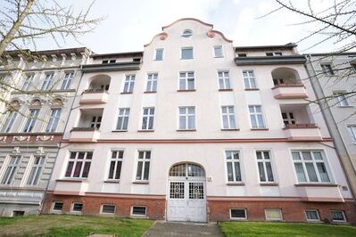 Hauptstadtmakler-Bezugsfreie Wohnung in Top Lage