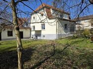 Charmantes Einfamilienhaus mit Garten und Garage in 97464 Niederwerrn / Schweinfurt (ID 10547) - Niederwerrn
