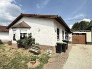 Bungalow am Waldrand in Wadern/Gehweiler - 3 ZKB - 85 m² Wfl. - 664 m² Grundst. - Garten - Garage - - Wadern
