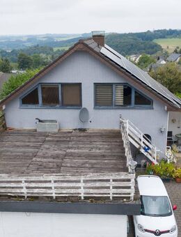 Frei verfügbar! Großes Einfamilienhaus mit Potenzial in Königswinter-Eudenbach - Königswinter