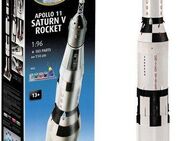 Revell® Modellbausatz Apollo 11 Saturn V Rocket, Maßstab 1:96, Jubiläumsset mit Basis-Zubehör, Made in Europe