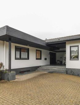 Wohlfühloase: Zuhause in schöner, ruhiger Lage in Monschau - 2 Bungalows und Einliegerwohnung - Monschau