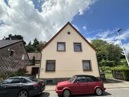 Einfamilienhaus mit großem Grundstück in Höchen zu verkaufen. - Bexbach