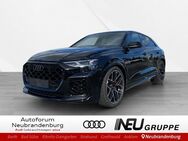 Audi RSQ8, , Jahr 2022 - Neubrandenburg