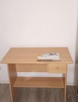 Schreibtisch.massive Holz 20€ - Emsdetten