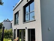KNIPFER IMMOBILIEN - Maisonetthaus mit Terrasse und Garten in Augsburg-Bärenkeller zur Miete - Augsburg