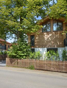 QVIII - ZUHAUSE IN STRAßLACH - Straßlach-Dingharting