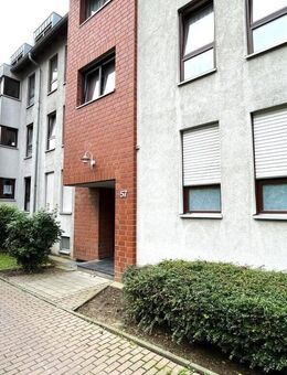 Langjährig vermietete Erdgeschosswohnung mit Balkon - Grevenbroich