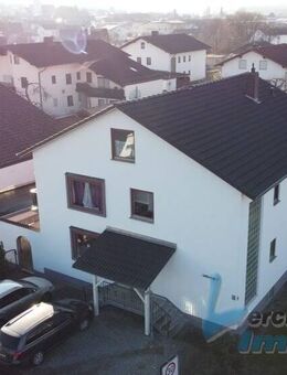 ***Geräumiges Zweifamilienhaus mit herrlichem Garten in Mamming*** - Mamming