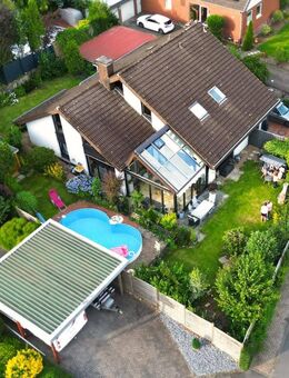 Familienfreundliches Architektenhaus in Hüllhorst-Oberbauerschaft Einzugsbereich Bünde - Hüllhorst