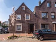 Einfamilienhaus mit Potenzial in Haltern am See! Zentraler geht es kaum! - Haltern (See)