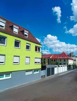 Reserviert! 3 Wohnungen + 1 Gewerbeeinheit!! Wohnen und Home Office in einer einzigartigen Immobilie vereint. - Würzburg