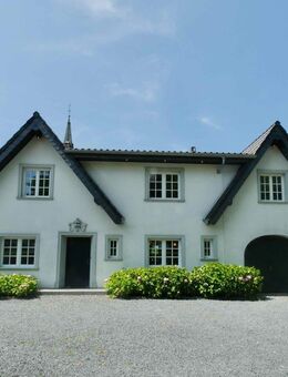 *reserviert* Repräsentatives Einfamilienhaus mit zeitloser Eleganz - Erkelenz