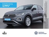 VW T-Roc, 1.5 TSI STYLE, Jahr 2023 - Magdeburg