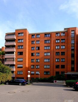 Wohnen am Rhein - attraktive 2-Zimmer-Wohnung in Neuss mit Aufzug und Balkon und TG - Neuss