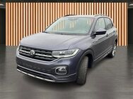 VW T-Cross, 1.0 TSI R-Line, Jahr 2024 - Dresden