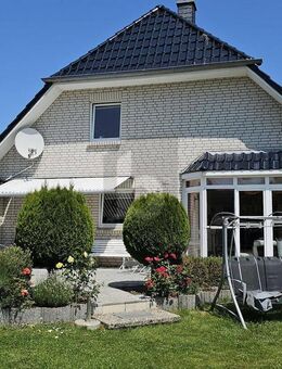 FAMILIENIDYLLE MIT KOMFORT IN FELDRANDLAGE - Stockelsdorf