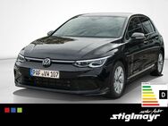 VW Golf, 1.5 R-Line, Jahr 2023 - Pfaffenhofen (Ilm)