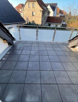 NEUBAU - Moderne Dachgeschosswohnung mit Dachterrasse & Aufzug - Detmold