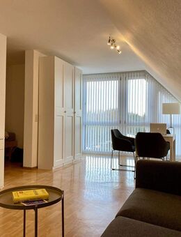Sehr schöne vollmöblierte 1,5 Zimmer Wohnung inkl. Tiefgarage & Internet - Nürnberg