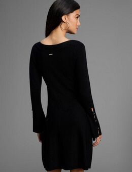 Laura Scott Strickkleid in ausgestellter Mini-Form mit Zierknöpfen - NEUE KOLLEKTION