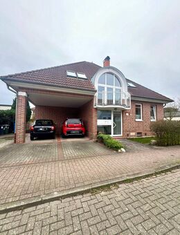 Charmantes Dreifamilienhaus mit Vollkeller in zentraler Lage von Oldenburg - Oldenburg