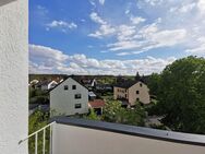 Sanierte und Helle 4-Zimmer-Wohnung mit großem Balkon ....! - Höchstadt (Aisch)