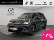 VW Tiguan, 2.0 TDI Elegance, Jahr 2022 - Oelsnitz (Erzgebirge)