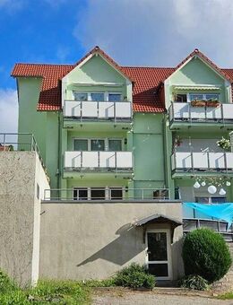 Attraktive 2-Zimmer-Eigentumswohnung mit großer Terrasse und Tiefgaragenstellplatz - Zella-Mehlis