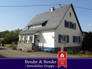 Modernisiertes Einfamilienhaus mit Garten und zusätzlichem Baugrundstück auf insgesamt ca. 1430 m²! - Rückeroth